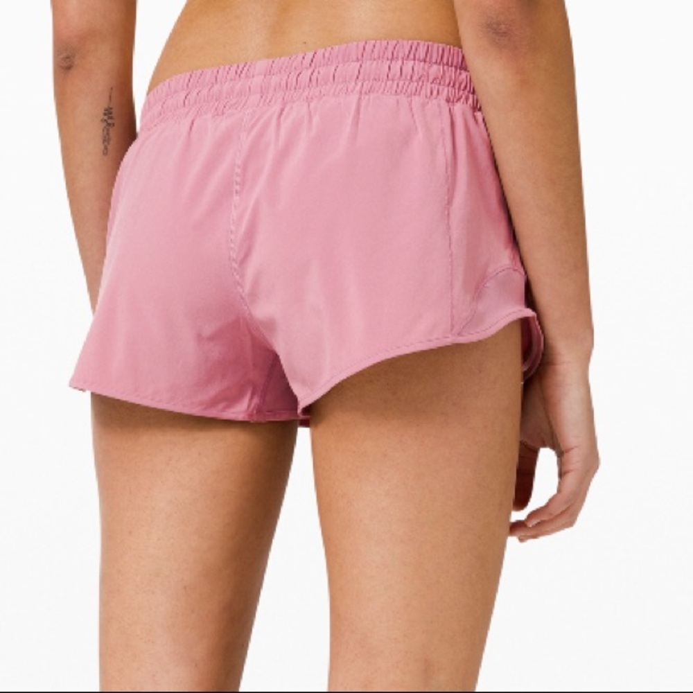 Last One!❤️NWT Lululemon Hotty Hots 2.5” 12 - Picture 6 of 6